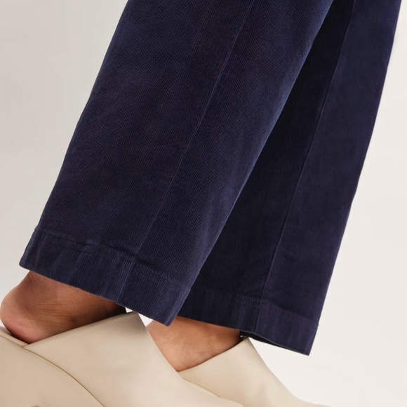EVERLANE - The Corduroy Wide-Leg Pant - Picture 4 of 6